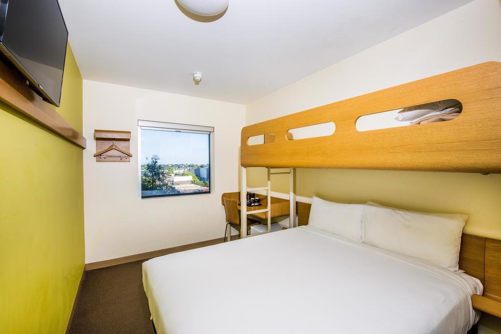 Ibis Budget Sydney Olympic Park Hotel Kültér fotó